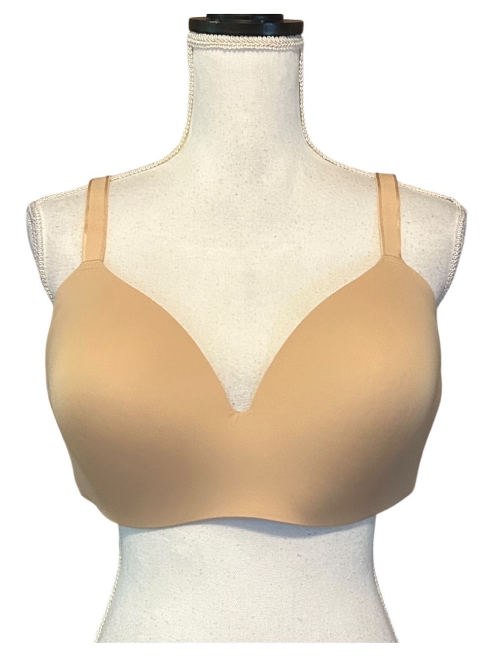 Knix Wireless Bra SZ 40D in‎ Nude
